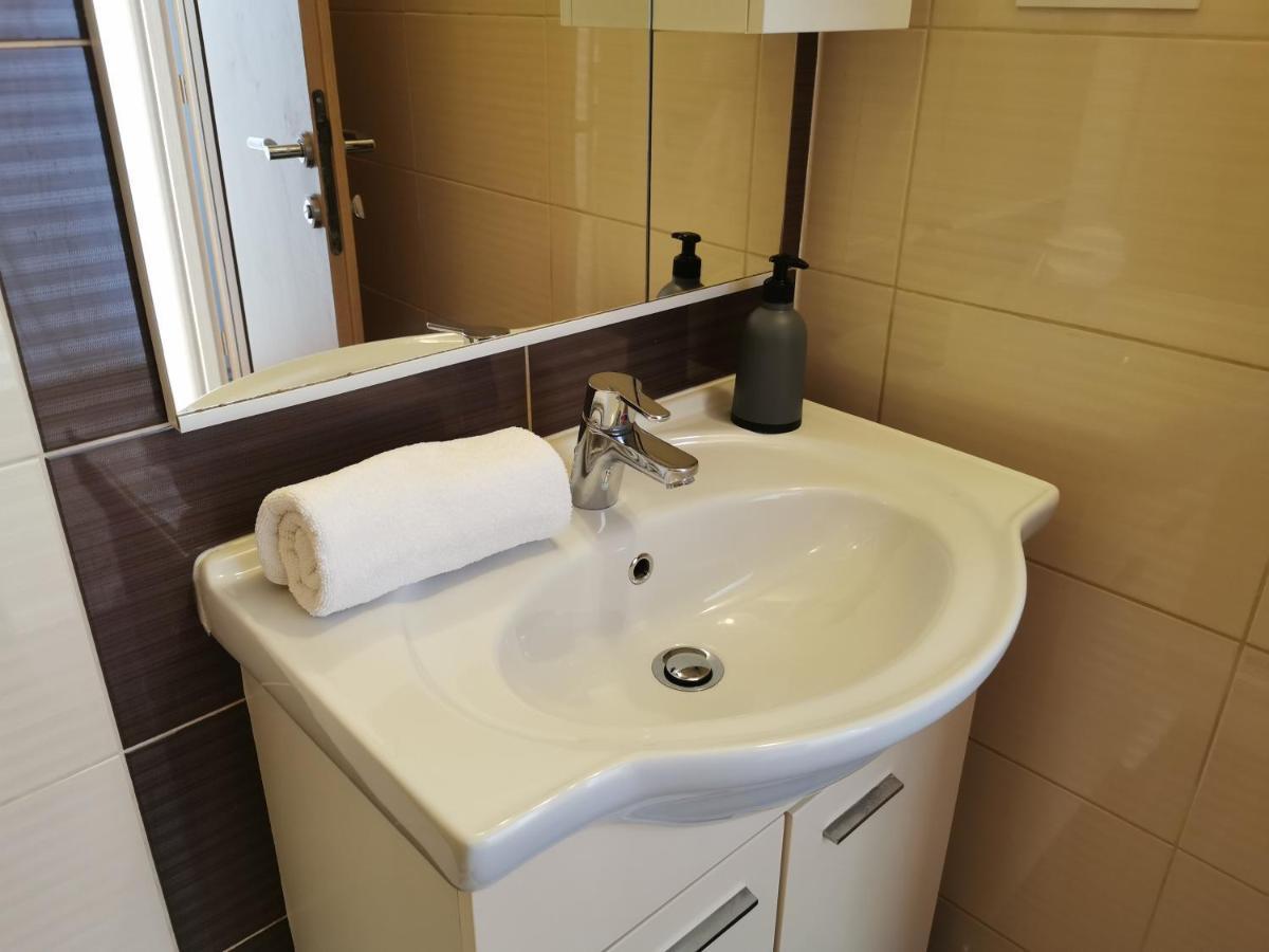 טרוגיר Apartment Jurcevic מראה חיצוני תמונה